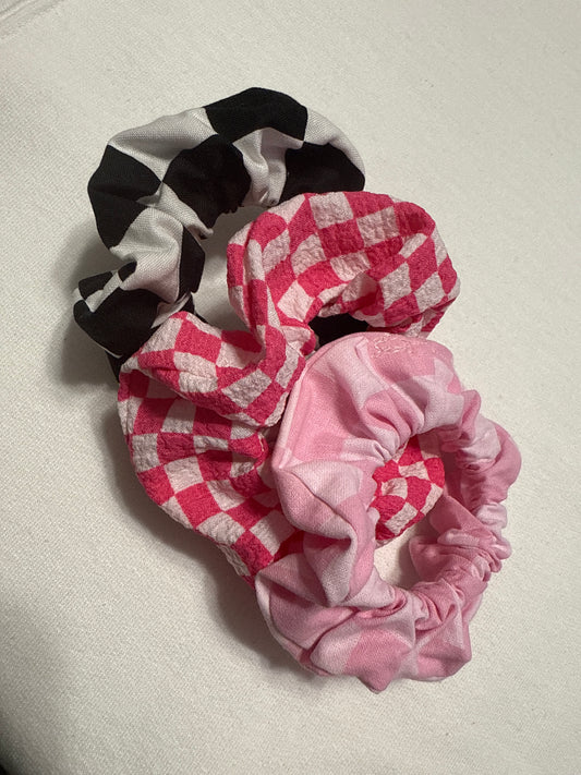 Racing scrunchies